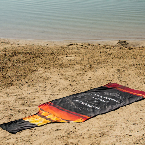 Ręcznik PLAŻOWY Butelka Whisky Ręcznik PLAŻOWY Butelka Whisky